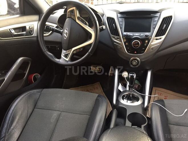 Hyundai Veloster 2014, 97,800 km - 1.6 l - Bakı