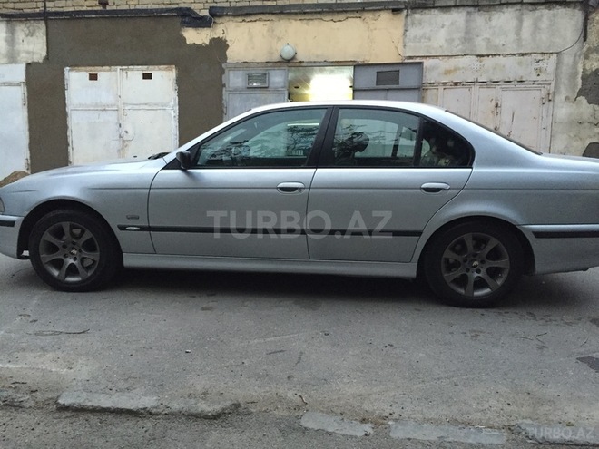 BMW 528 1996, 280,000 km - 2.8 l - Bakı