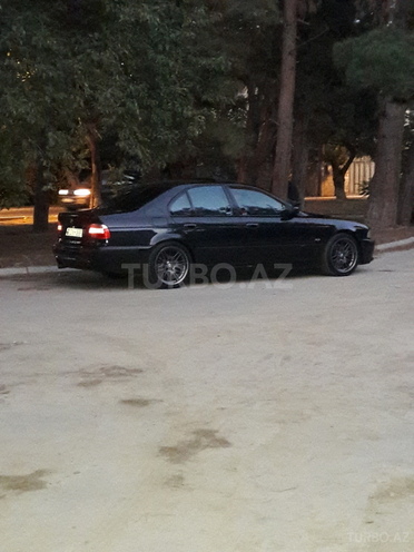 BMW 530 2001, 246,000 km - 3.0 l - Bakı