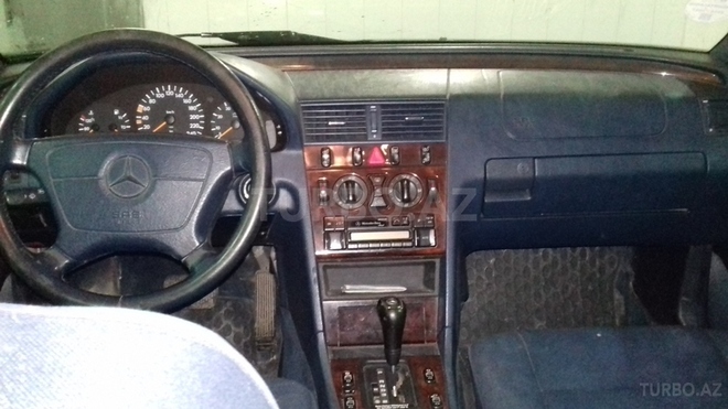 Mercedes C 200 1996, 29,000 km - 2.0 l - Bakı