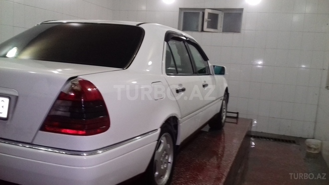 Mercedes C 200 1996, 29,000 km - 2.0 l - Bakı
