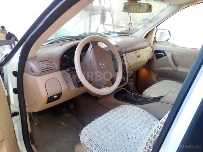 Mercedes ML 320 2000, 125,000 km - 3.2 l - Gəncə