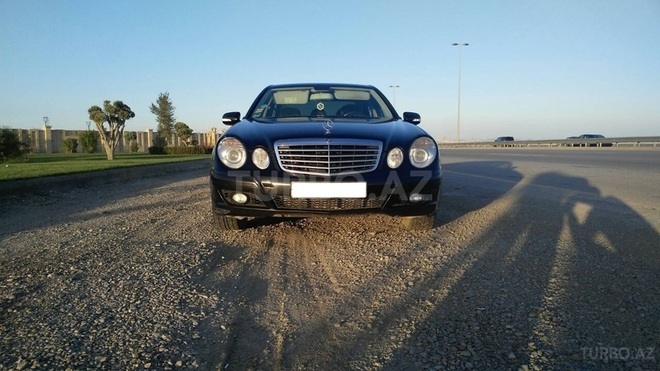 Mercedes E 220 2008, 318,000 km - 2.2 л - Bakı