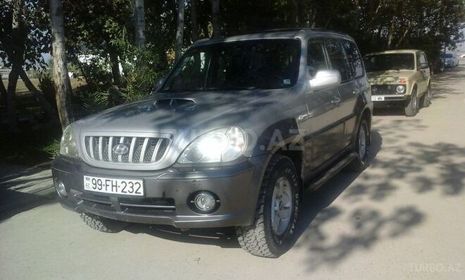 Hyundai Terracan 2002, 300,000 km - 2.9 l - Kürdəmir