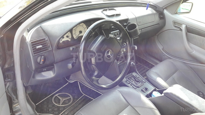 Mercedes C 230 1998, 240,000 km - 2.3 л - Bakı