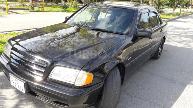 Mercedes C 230 1998, 240,000 km - 2.3 л - Bakı