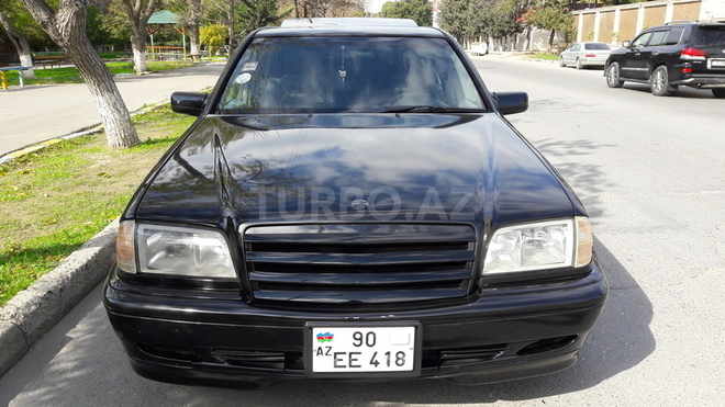 Mercedes C 230 1998, 240,000 km - 2.3 л - Bakı
