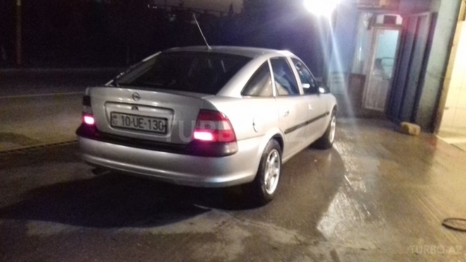 Opel Vectra 1997, 237,511 km - 2.0 l - Bakı
