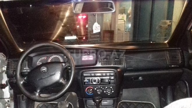 Opel Vectra 1997, 237,511 km - 2.0 l - Bakı