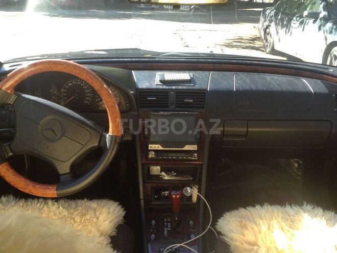 Mercedes C 240 1998, 239,000 km - 2.4 л - Bakı