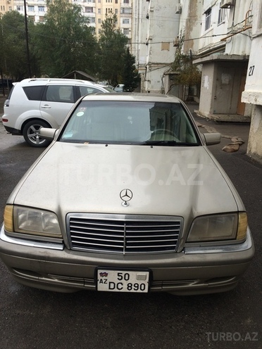 Mercedes C 230 1998, 200,000 km - 2.3 l - Sumqayıt