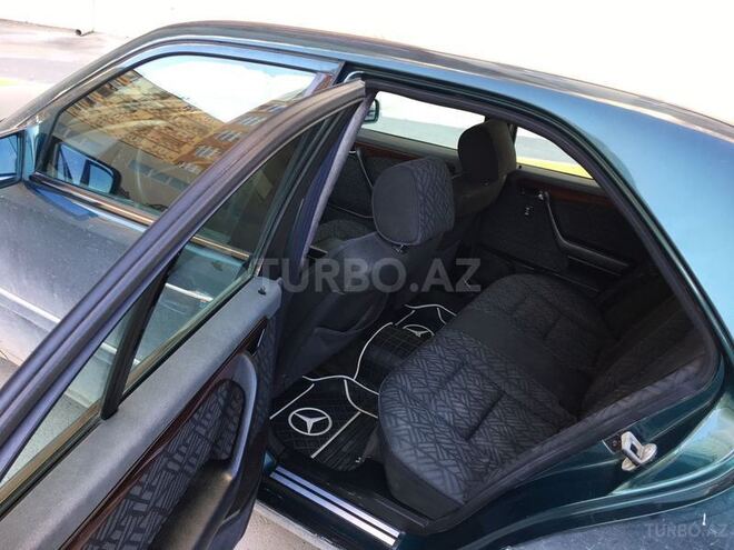 Mercedes C 180 1995, 315,000 km - 1.8 l - Bakı