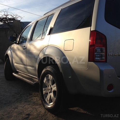 Nissan Pathfinder 2006, 87,000 km - 4.0 l - Bakı