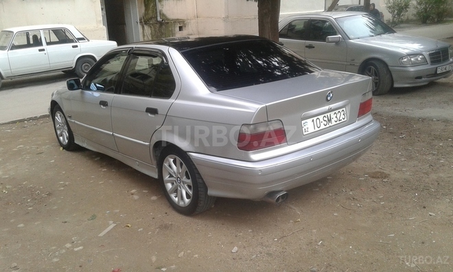BMW 323 1995, 2,242,143 km - 0.2 л - Bakı