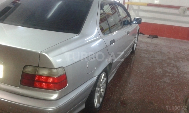 BMW 323 1995, 2,242,143 km - 0.2 л - Bakı
