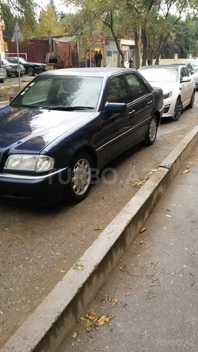 Mercedes C 180 1995, 290,000 km - 1.8 l - Bakı