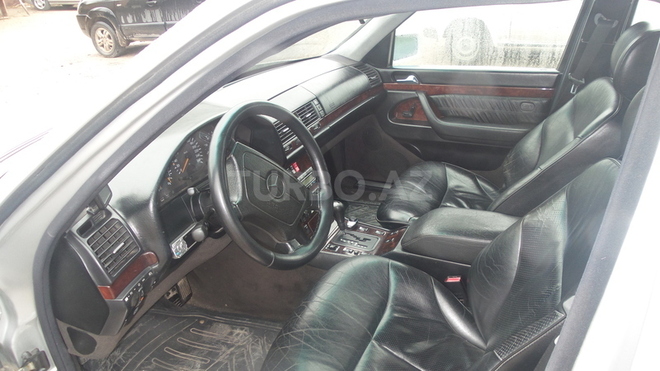 Mercedes S 320 1998, 304,000 km - 3.2 l - Sumqayıt