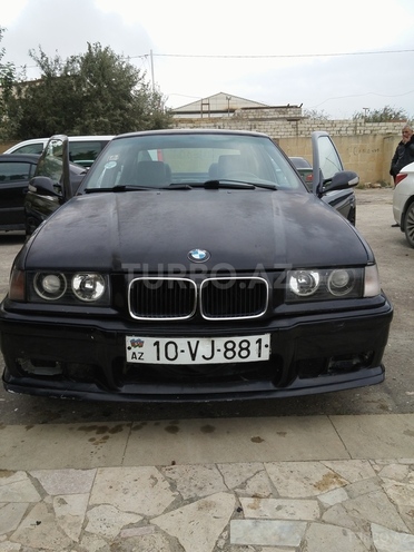 BMW 318 1994, 312,000 km - 1.8 l - Bakı