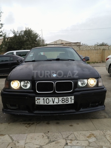 BMW 318 1994, 302,000 km - 1.8 l - Bakı