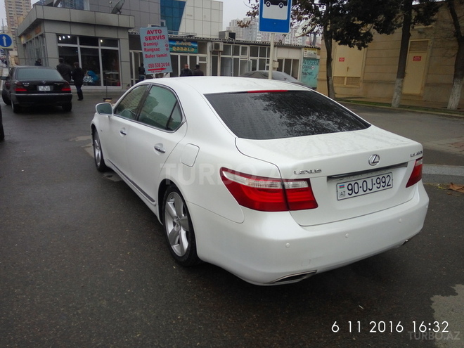 Lexus LS 460 2007, 122,700 km - 4.6 l - Bakı