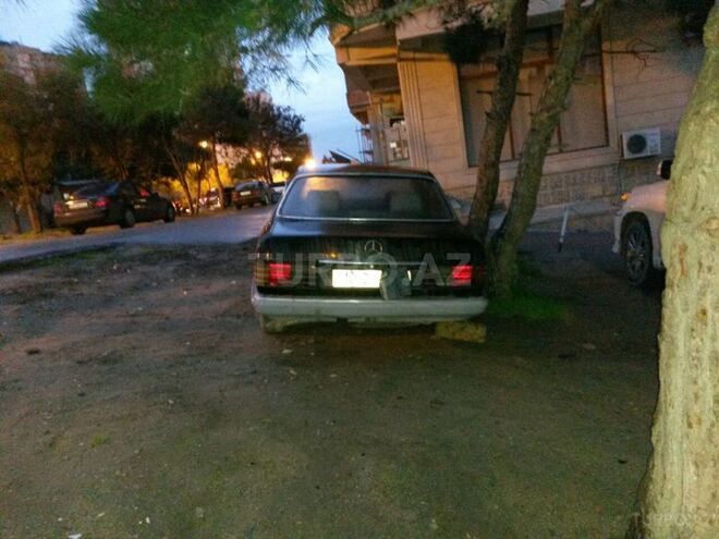 Mercedes C 280 1987, 280,000 km - 2.8 l - Bakı