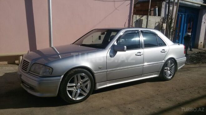 Mercedes C 280 1994, 196,010 km - 2.8 l - Bakı