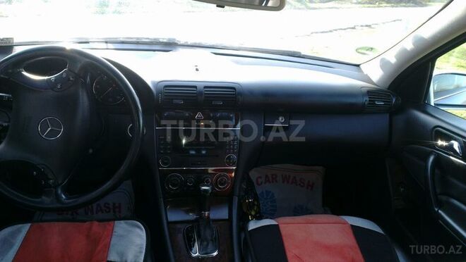 Mercedes C 220 2005, 275,000 km - 2.2 л - Xaçmaz