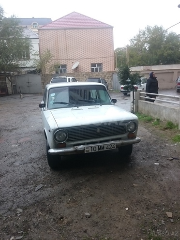 LADA (VAZ) 21011 1975, 250,000 km - 1.3 л - Bakı