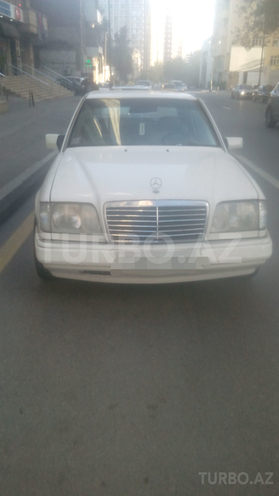 Mercedes E 220 1994, 280,600 km - 2.2 l - Bakı