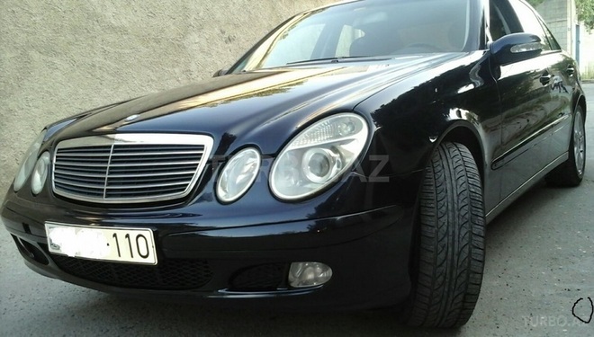 Mercedes E 220 2002, 280,000 km - 2.2 l - Bakı