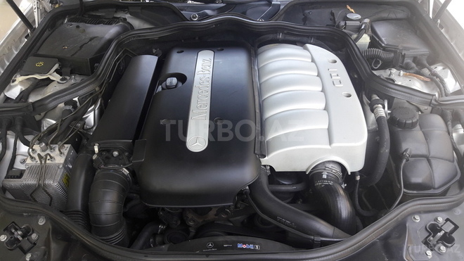 Mercedes E 270 2002, 168,000 km - 2.7 l - Bakı