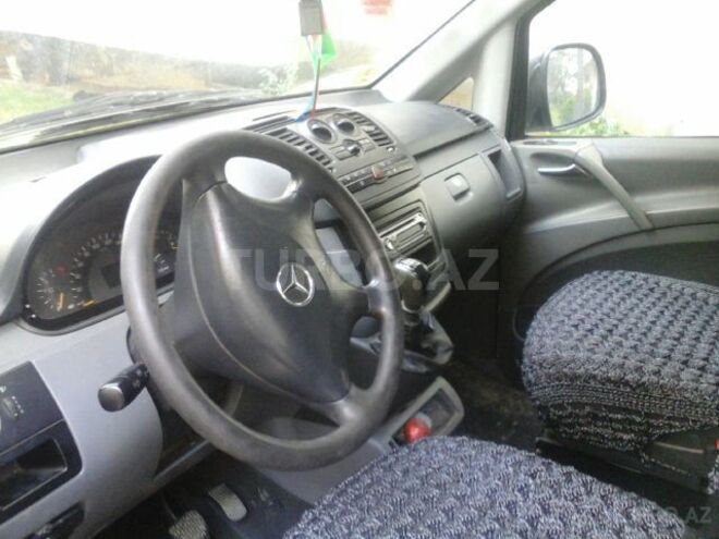 Mercedes Vito 2004, 372,381 km - 2.2 l - Bakı