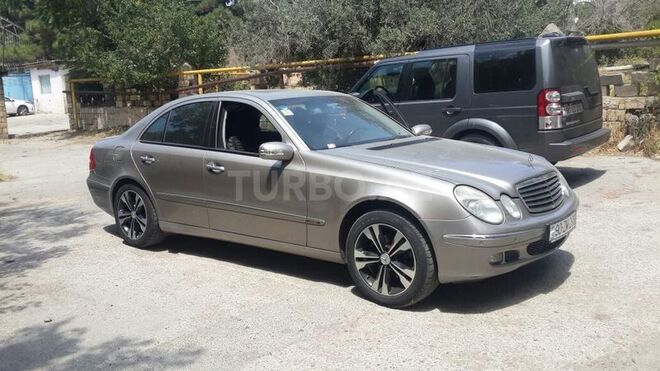 Mercedes E 280 2005, 272,500 km - 3.0 l - Bakı