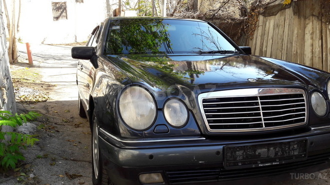 Mercedes E 200 1998, 3,800 km - 0.2 l - Bakı