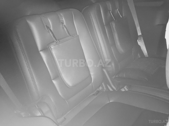 Ford Explorer 2015, 8,350 km - 3.5 л - Bakı