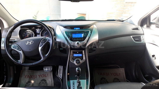 Hyundai Elantra 2014, 36,800 km - 1.8 l - Bakı