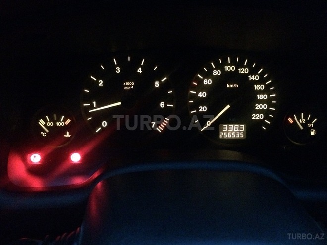 Opel Astra 1999, 156,000 km - 1.6 л - Bakı