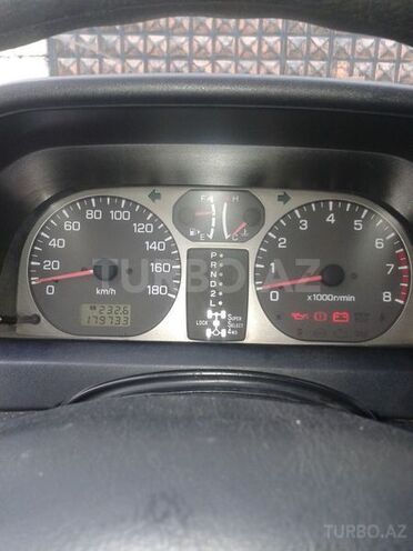Mitsubishi Pajero io 1999, 180,000 km - 1.8 l - Bakı
