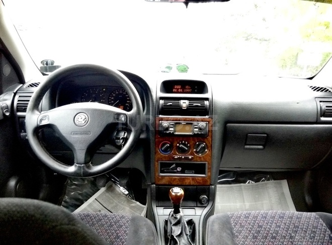 Opel Astra 1999, 123,652 km - 1.8 л - Şəki