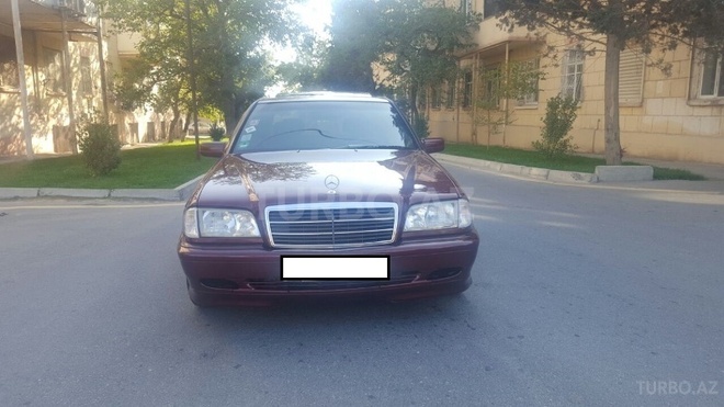Mercedes C 180 2000, 270,000 km - 1.8 l - Bakı