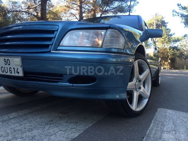 Mercedes C 180 1999, 215,000 km - 1.8 l - Sumqayıt