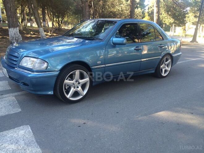 Mercedes C 180 1999, 215,000 km - 1.8 l - Sumqayıt