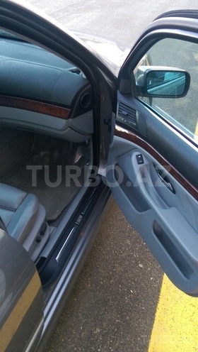 BMW 525 2002, 216 km - 2.5 l - Bakı