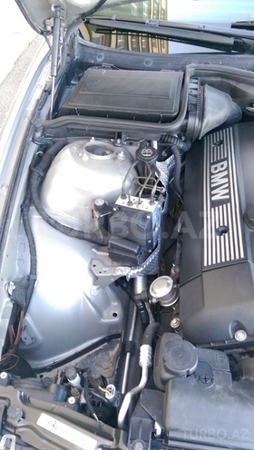 BMW 525 2002, 216 km - 2.5 l - Bakı
