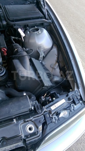 BMW 525 2002, 216 km - 2.5 l - Bakı