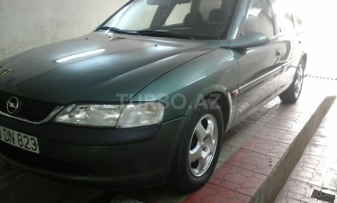 Opel Vectra 1998, 157,000 km - 1.8 l - Bakı