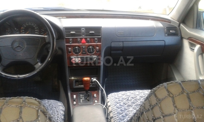 Mercedes C 200 1996, 310,000 km - 2.0 л - Bakı