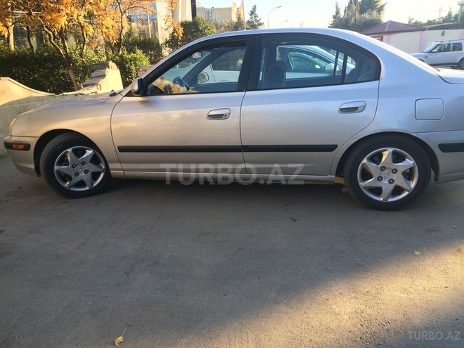 Hyundai Elantra 2003, 194,000 km - 2.0 l - Bakı