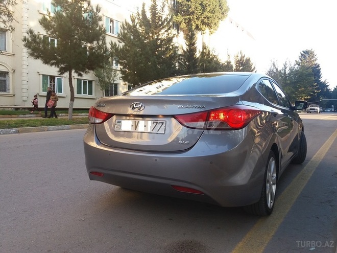Hyundai Elantra 2013, 63,500 km - 1.8 l - Bakı