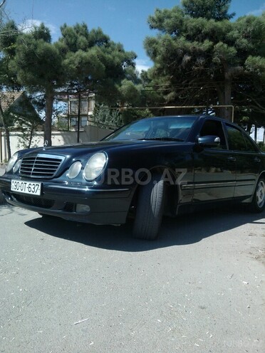 Mercedes E 220 1999, 311,000 km - 2.2 l - Bakı